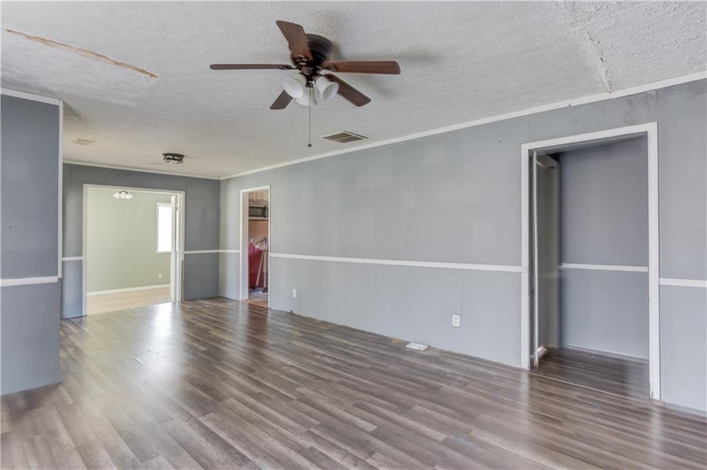 362 Dixie Red Avenue Jefferson, GA 30549 - Photo 5 of 31