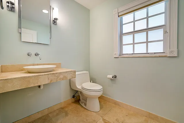 $7,890 | 495 Zephyr Way, Juno Beach, FL 33408