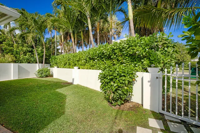 $7,890 | 495 Zephyr Way, Juno Beach, FL 33408