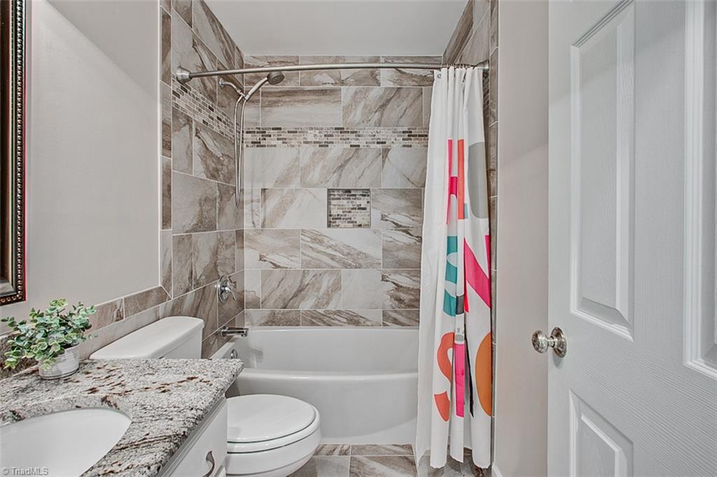 4398 Hoover Hill Road Trinity, NC 27370 - Photo 29 of 38 Upstairs bathroom