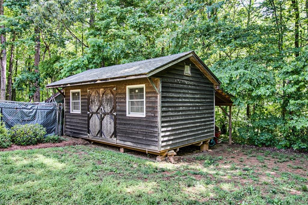 4398 Hoover Hill Road Trinity, NC 27370 - Photo 34 of 38