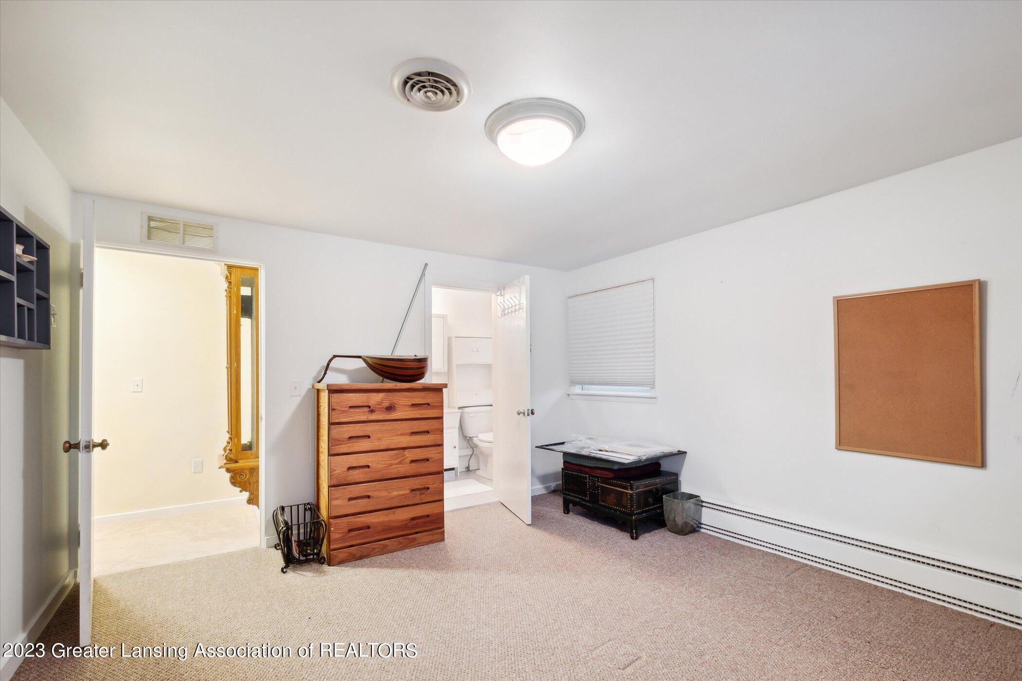 1414 Wellington Road Lansing, MI 48910 - Photo 50 of 61 50-1414-Wellington-Rd-Lansing-MI-48910-W