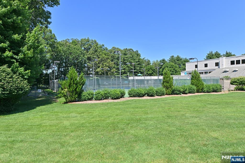 60 Sunset Court Mahwah, NJ 07430 - Photo 24 of 25