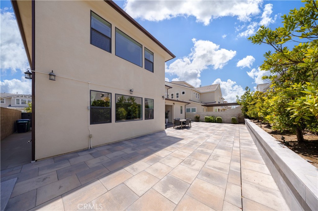 81 Ray Irvine, CA 92618 - Photo 28 of 40