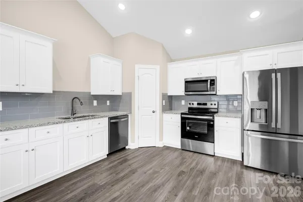 $322,900 | 690 Wilshire Avenue Southwest, Concord, NC 28027