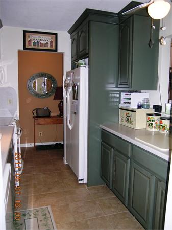 324 Russell Road, Unit 108 Westfield, MA 01085 - Photo 5 of 12 Gallery Image 5