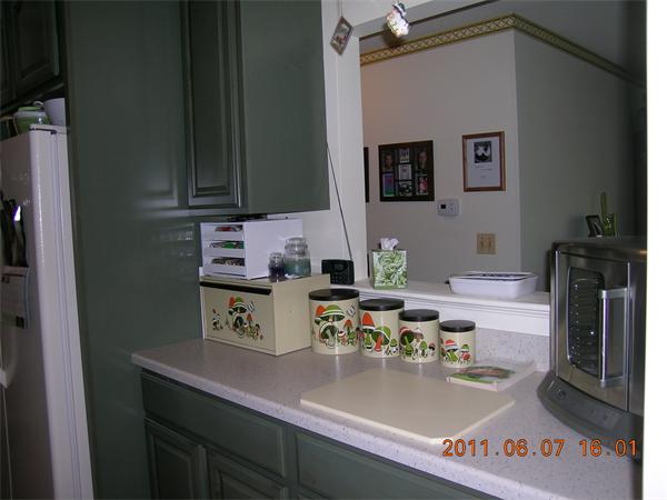 324 Russell Road, Unit 108 Westfield, MA 01085 - Photo 6 of 12 Gallery Image 6