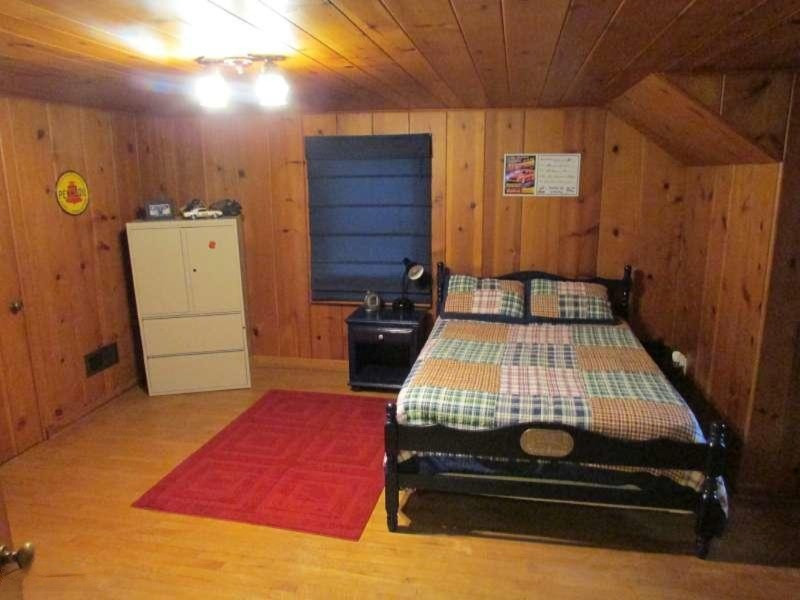 1894 North Whitehall Road Muskegon, MI 49445 - Photo 12 of 15 IMG_2832-800