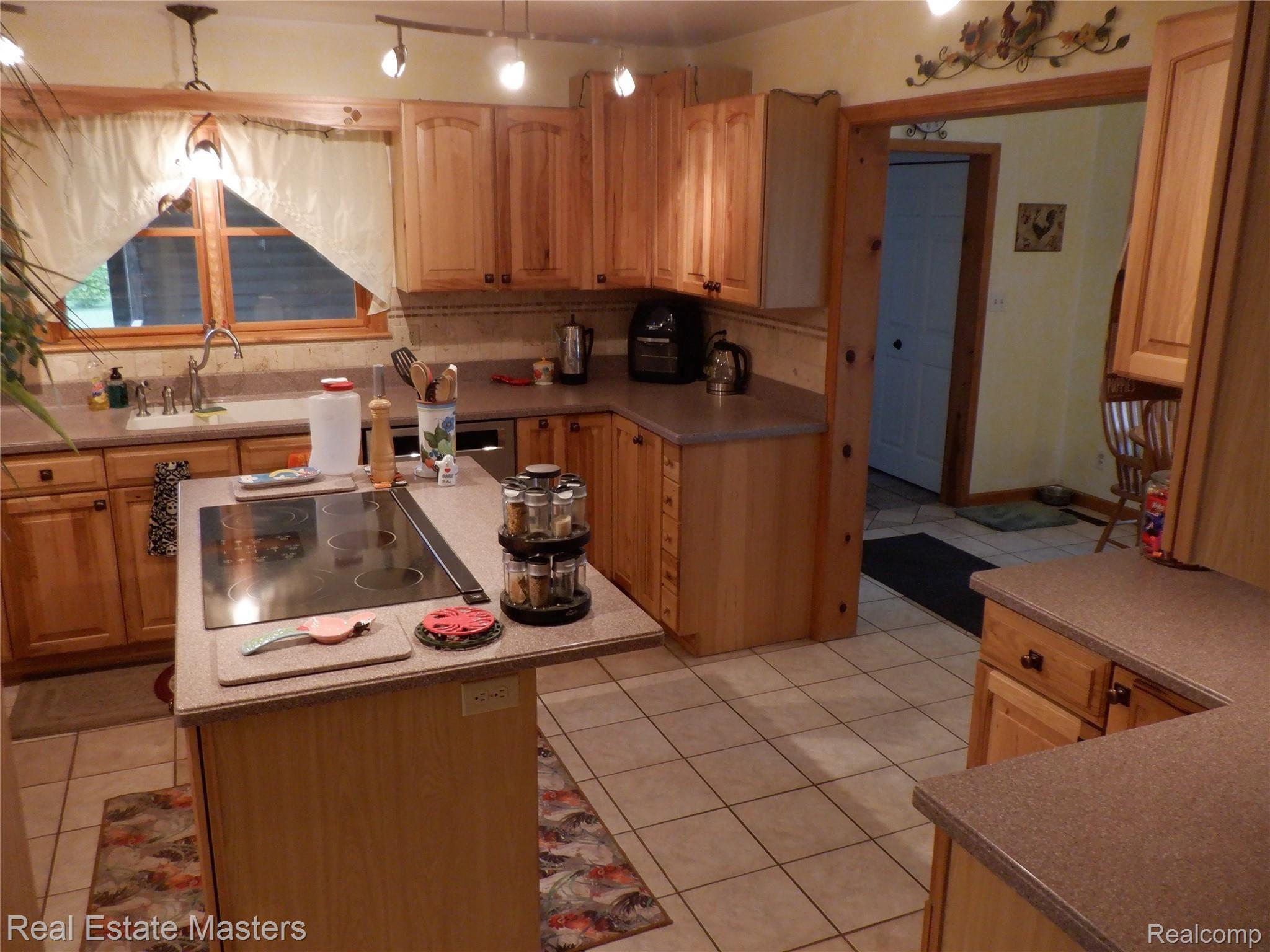 4607 Metcalf Road North Street, MI 48049 - Photo 28 of 70 DSCF0338.JPG