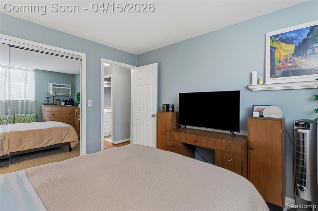 4913 Crooks Road, Unit G1 Royal Oak, MI 48073 - Photo 15 of 23