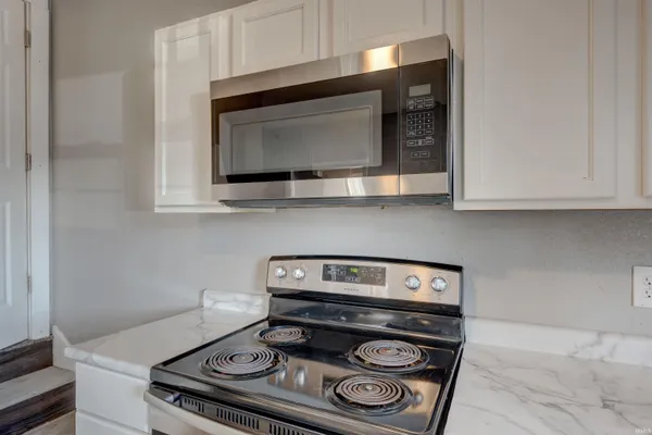 $109,500 | 1203 Edgar Street, Evansville, IN 47710