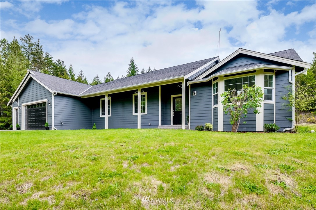 6302 Southwest Cliff Ridge Way Port Orchard, WA 98367 - Photo 4 of 39 Gallery Image 4