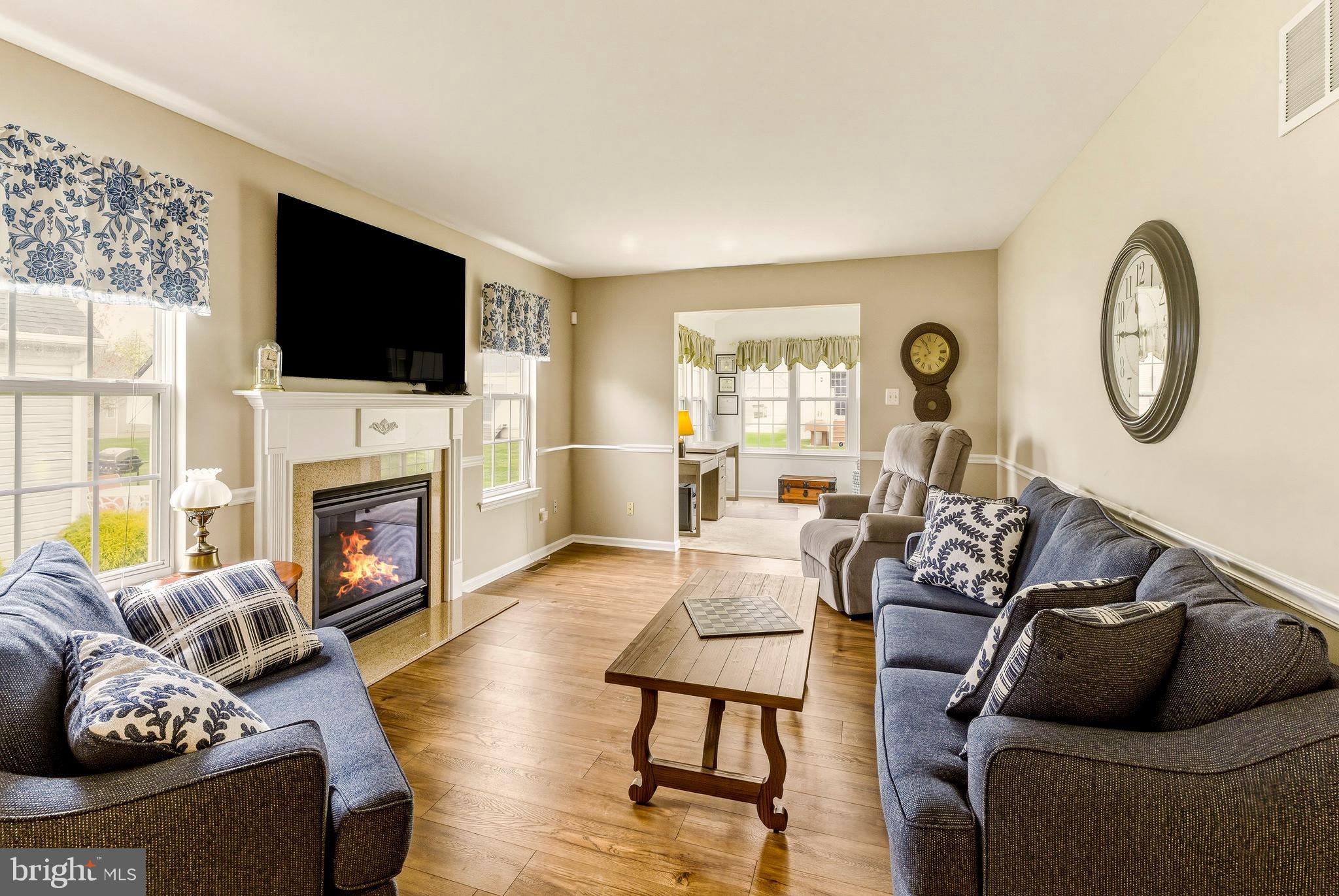 12 Eagle Ridge Drive Mantua, NJ 08051 - Photo 4 of 22 Spacious & Cozy Living Room with new floors