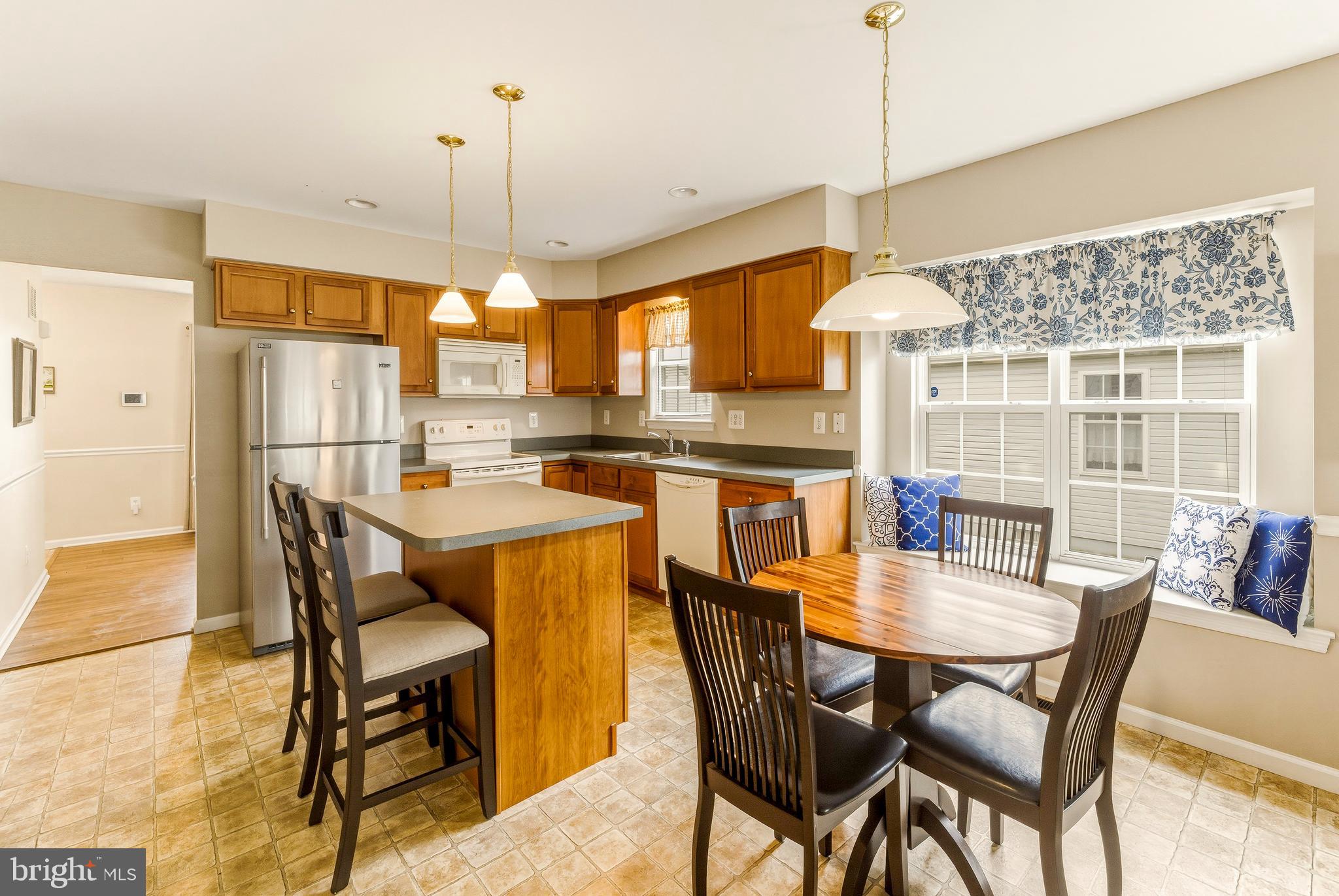 12 Eagle Ridge Drive Mantua, NJ 08051 - Photo 7 of 22 Eat-in Kitchen with Island
