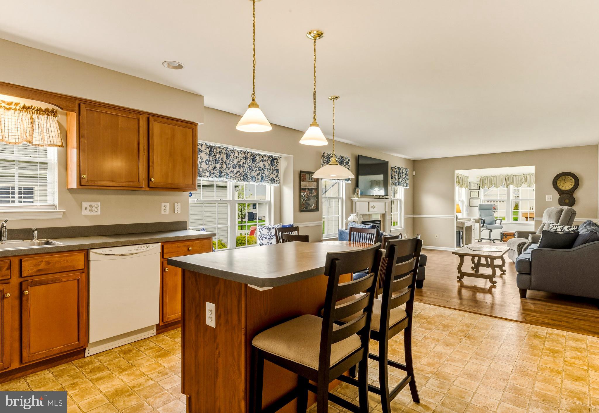 12 Eagle Ridge Drive Mantua, NJ 08051 - Photo 8 of 22 Eat-in Kitchen with Island