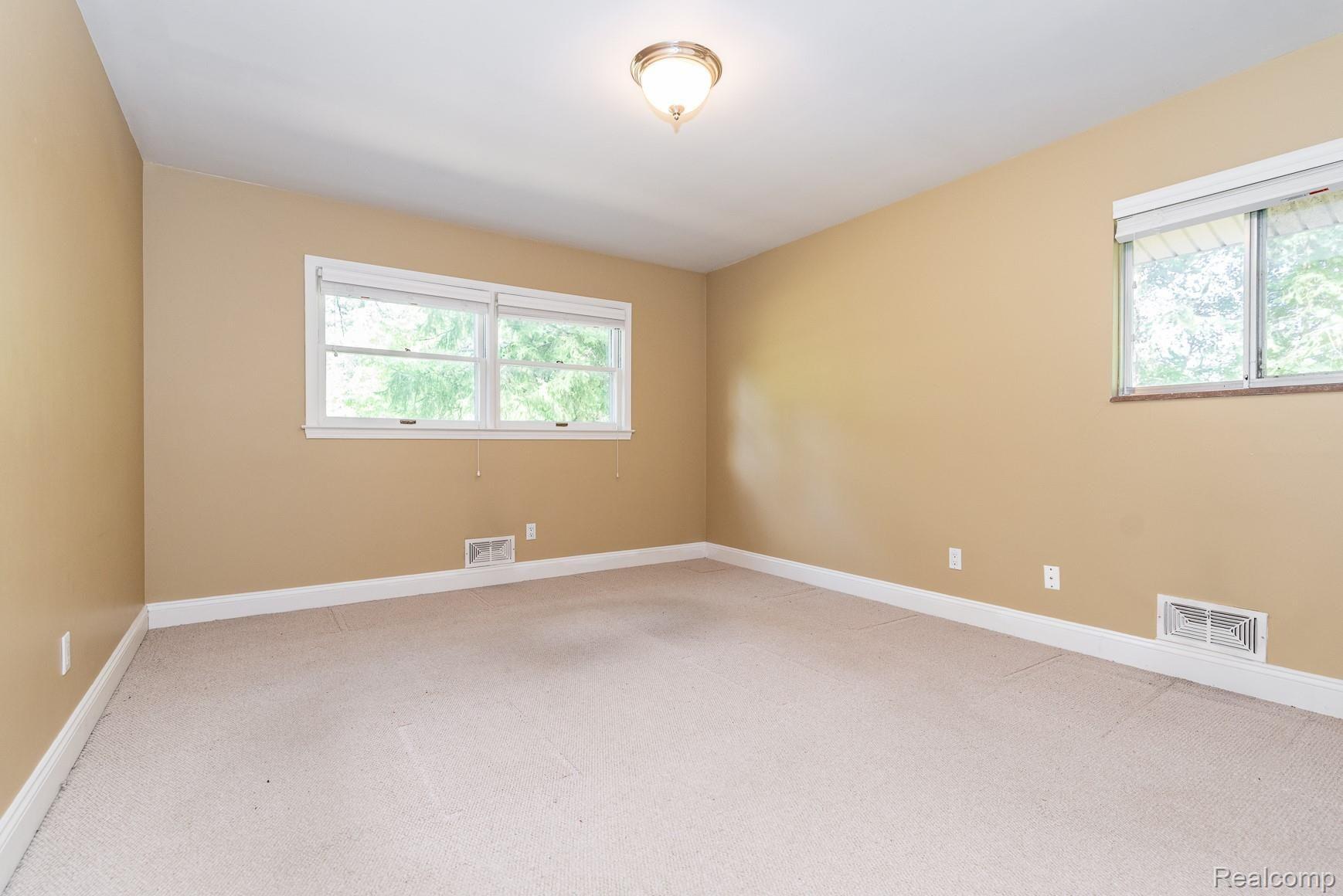 1315 Lone Pine Road Bloomfield Hills, MI 48302 - Photo 25 of 40 DSC_5346.jpg