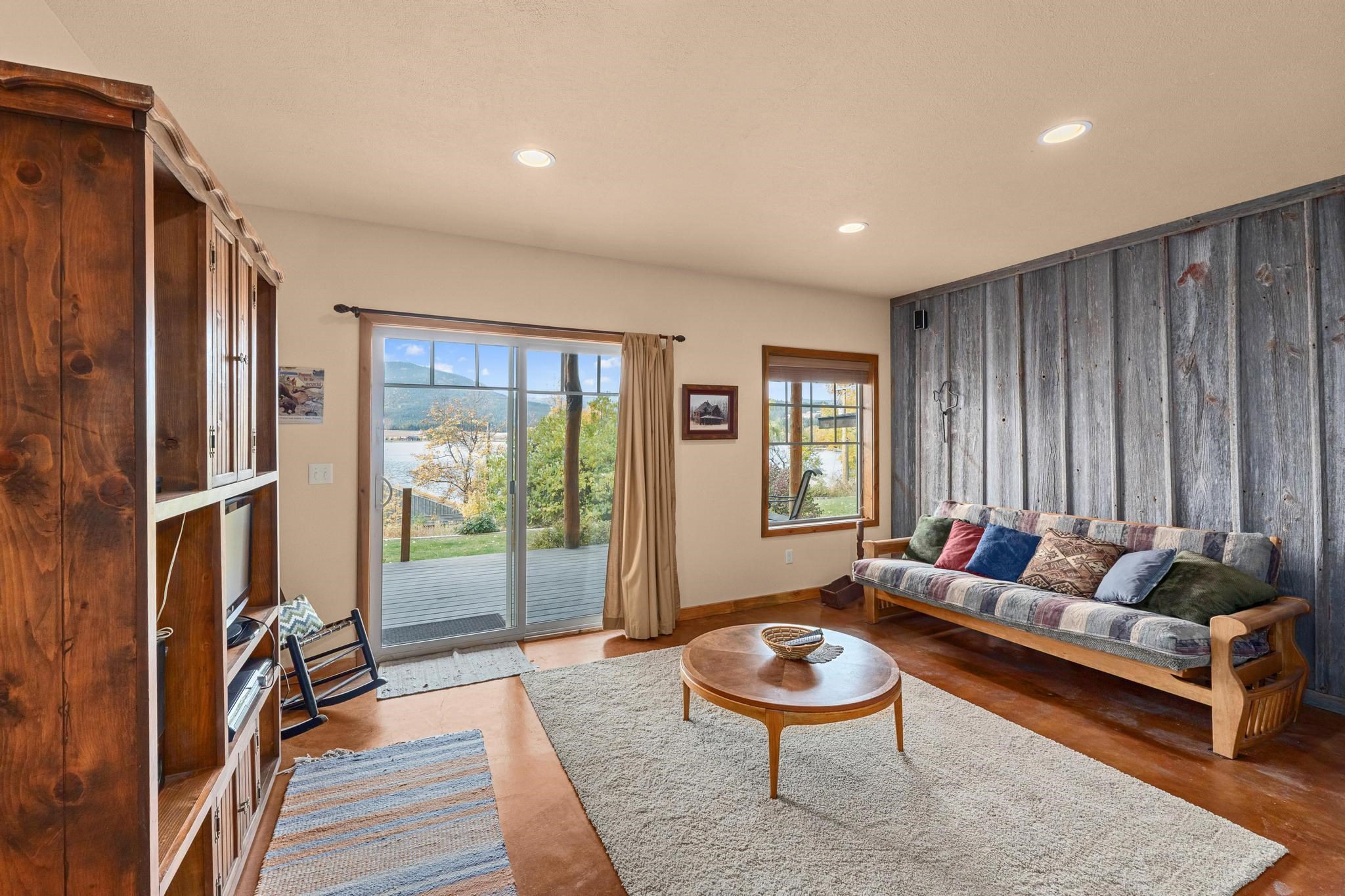 33092 Southeast Van Dissel Rd Valley Valley, WA 99181 - Photo 15 of 27