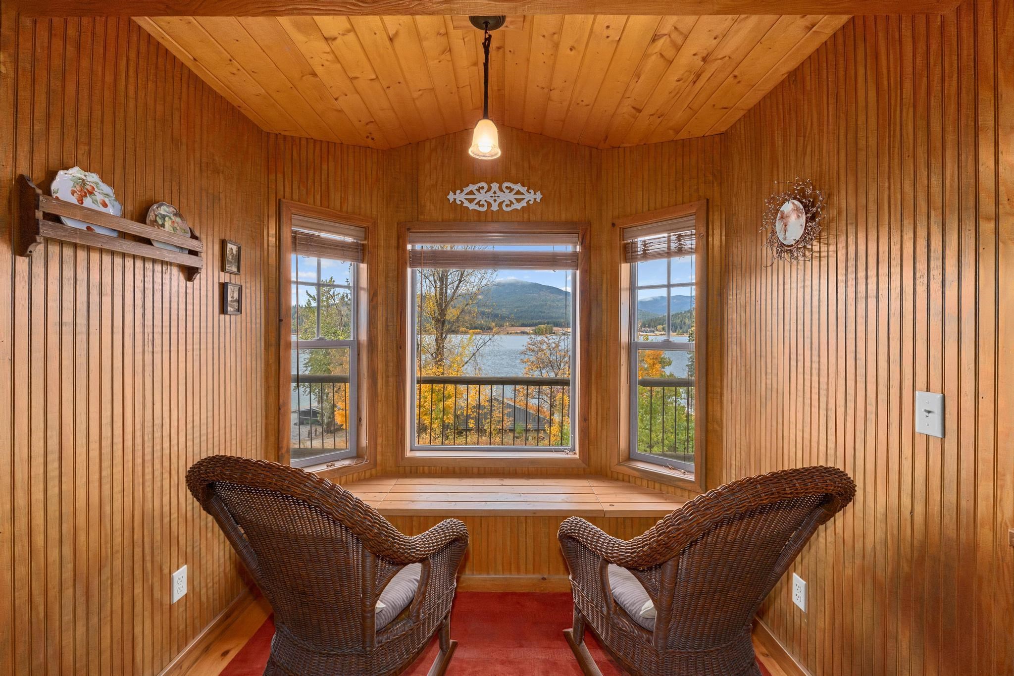 33092 Southeast Van Dissel Rd Valley Valley, WA 99181 - Photo 6 of 27