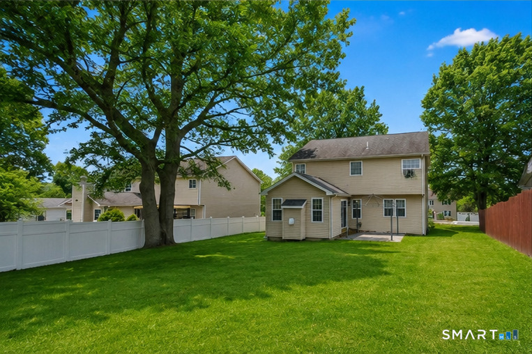 72 Broadmere Road Stratford, CT 06614 - Photo 30 of 35 Gallery Image 30
