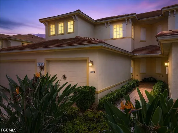 $6,000 | 3050 Meandering Way, Unit 201, Fort Myers, FL 33905