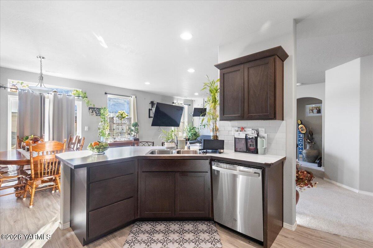 6112 Judd Avenue Yakima, WA 98903 - Photo 11 of 31 16-IMGC7684