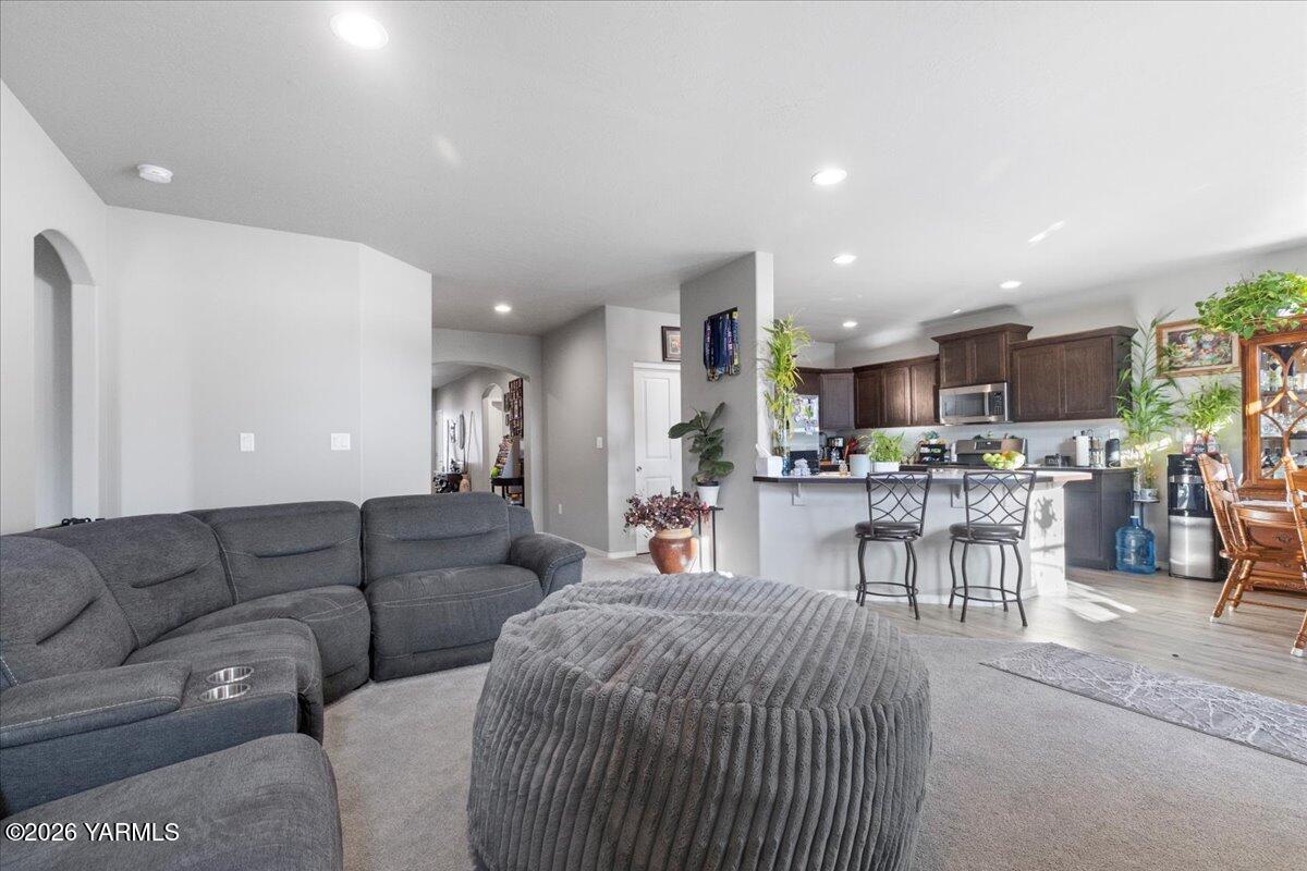 6112 Judd Avenue Yakima, WA 98903 - Photo 5 of 31 13-IMGC7693