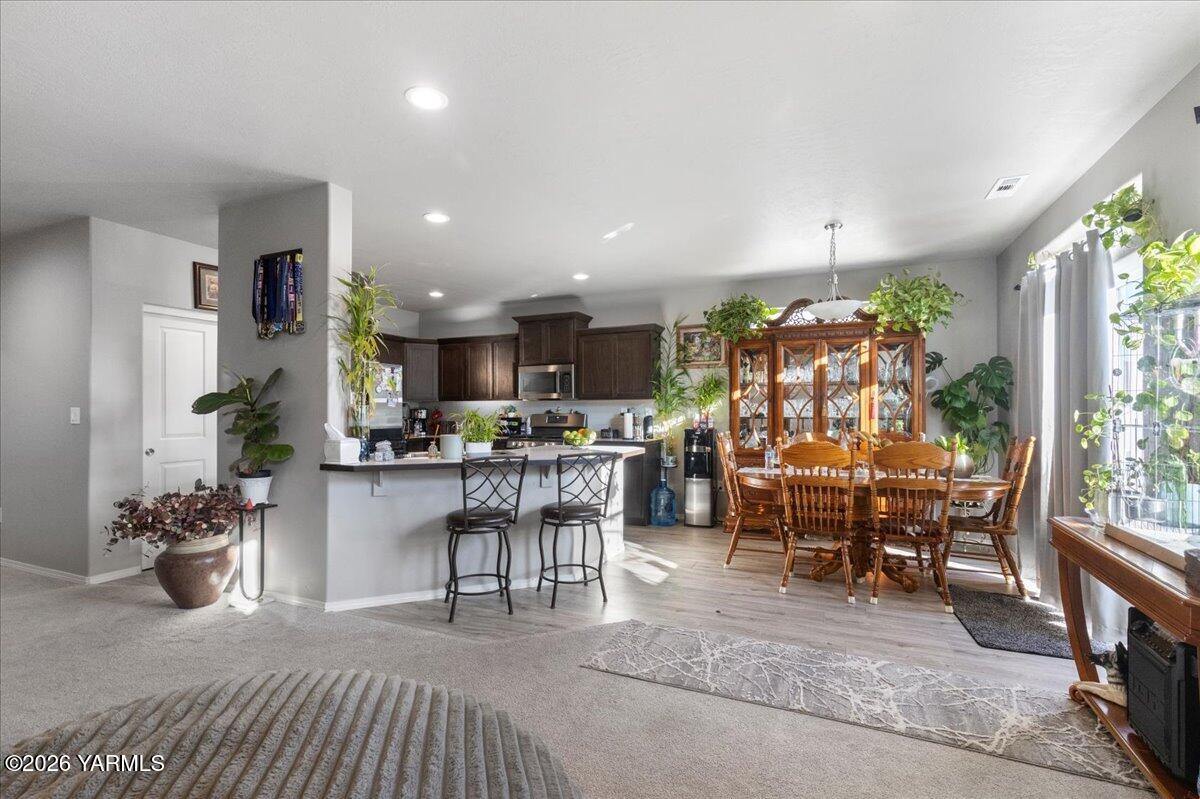 6112 Judd Avenue Yakima, WA 98903 - Photo 9 of 31 11-IMGC7696