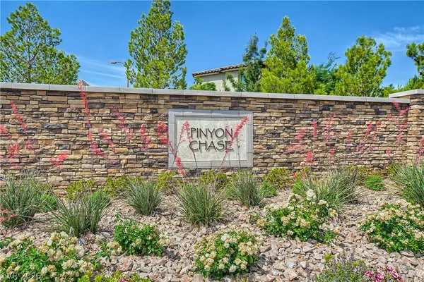 $2,475 | 10271 Bark Pine Court, Las Vegas, NV 89166