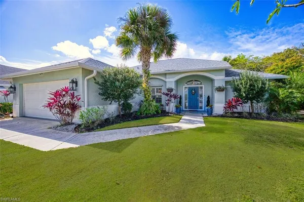 $699,000 | 3700 Kent Drive, Naples, FL 34112