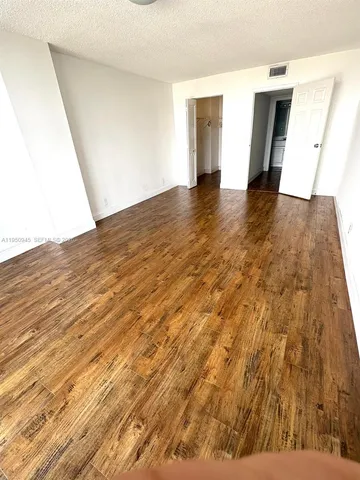 $1,800 | 1000 Parkview Drive, Unit 605, Hallandale Beach, FL 33009