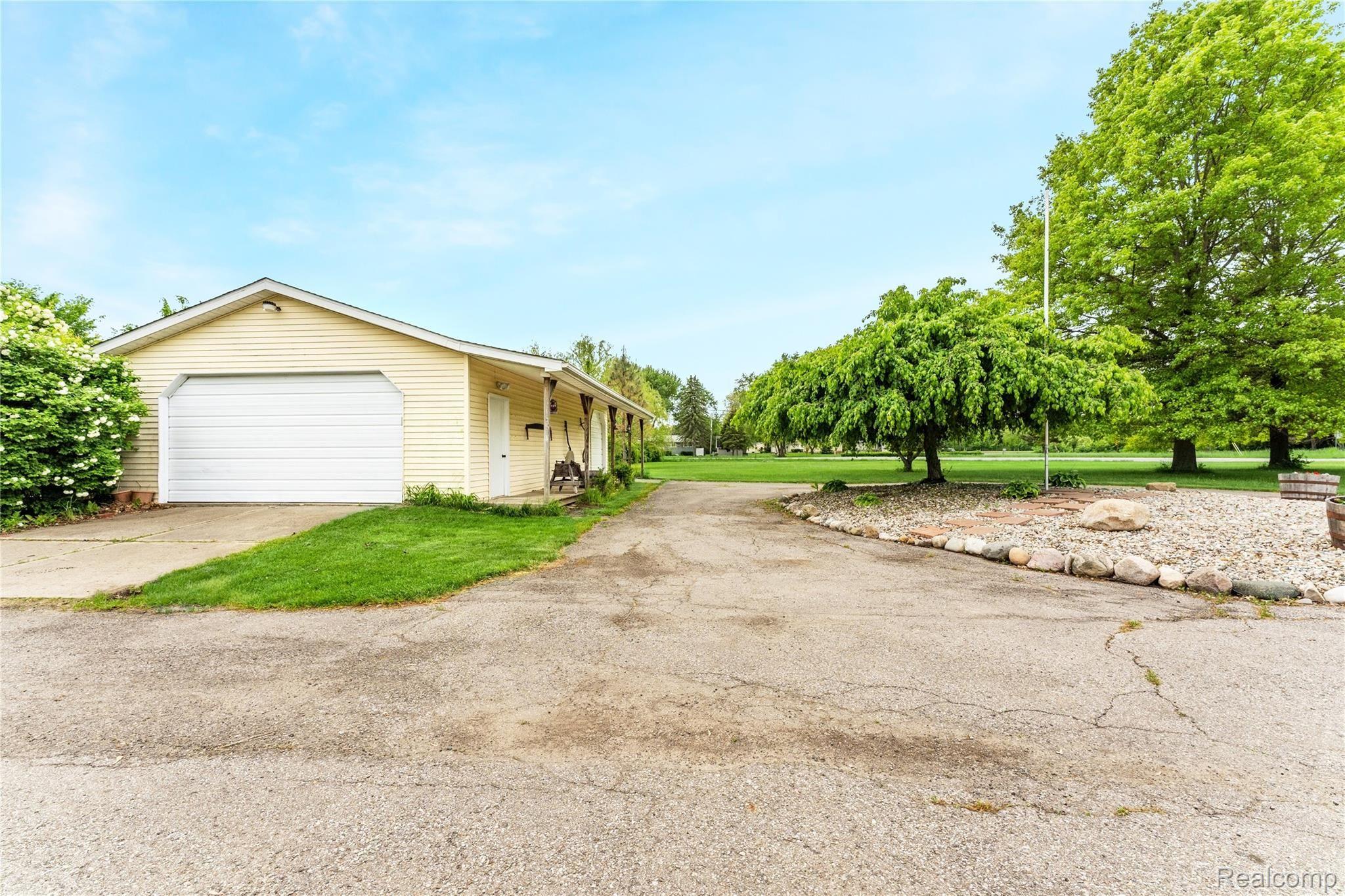 8570 Exeter Road Carleton, MI 48117 - Photo 39 of 40 0040.jpg