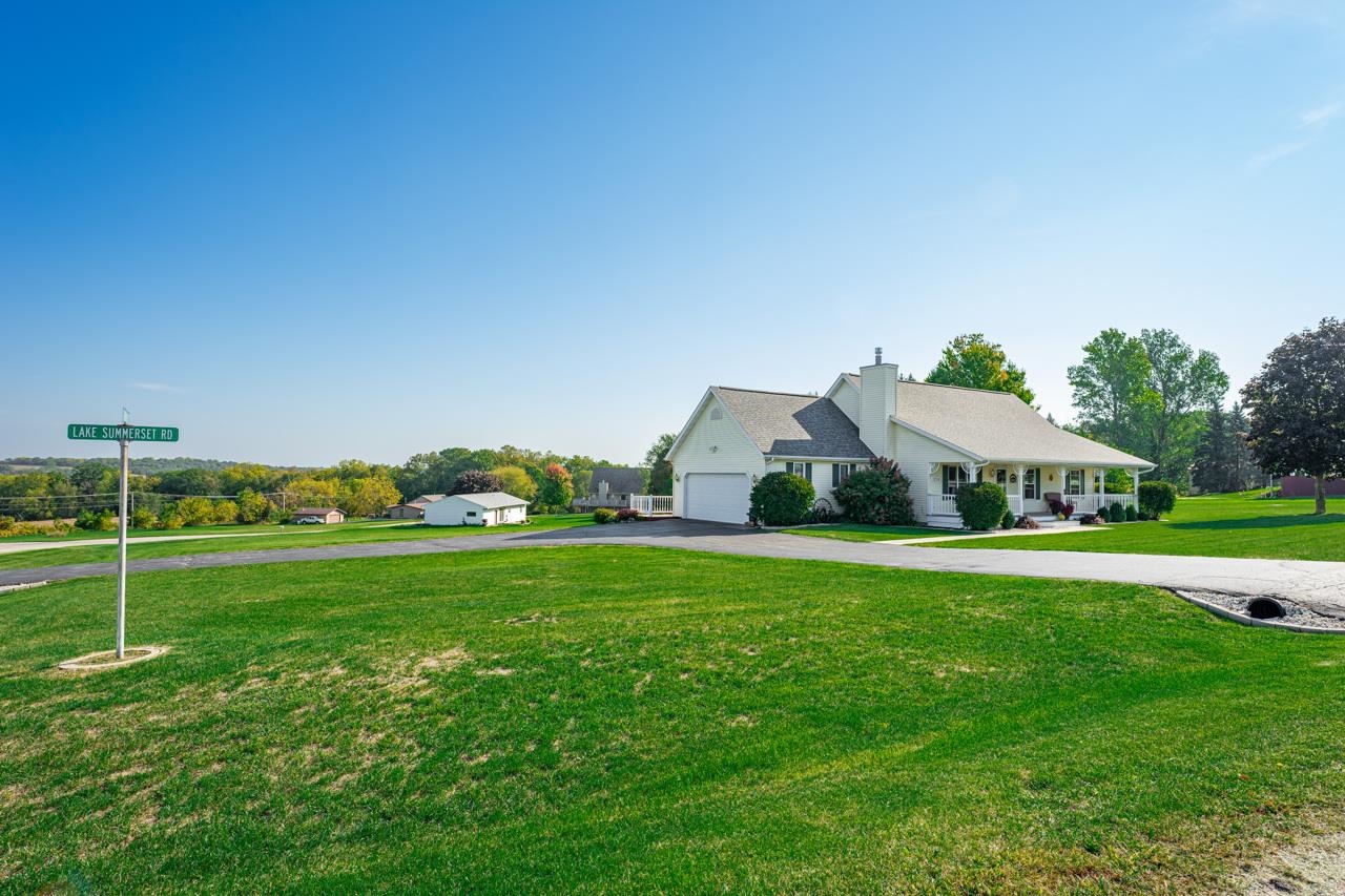 1234 Lake Summerset Road Lake Summerset, IL 61019 - Photo 4 of 38 Gallery Image 4
