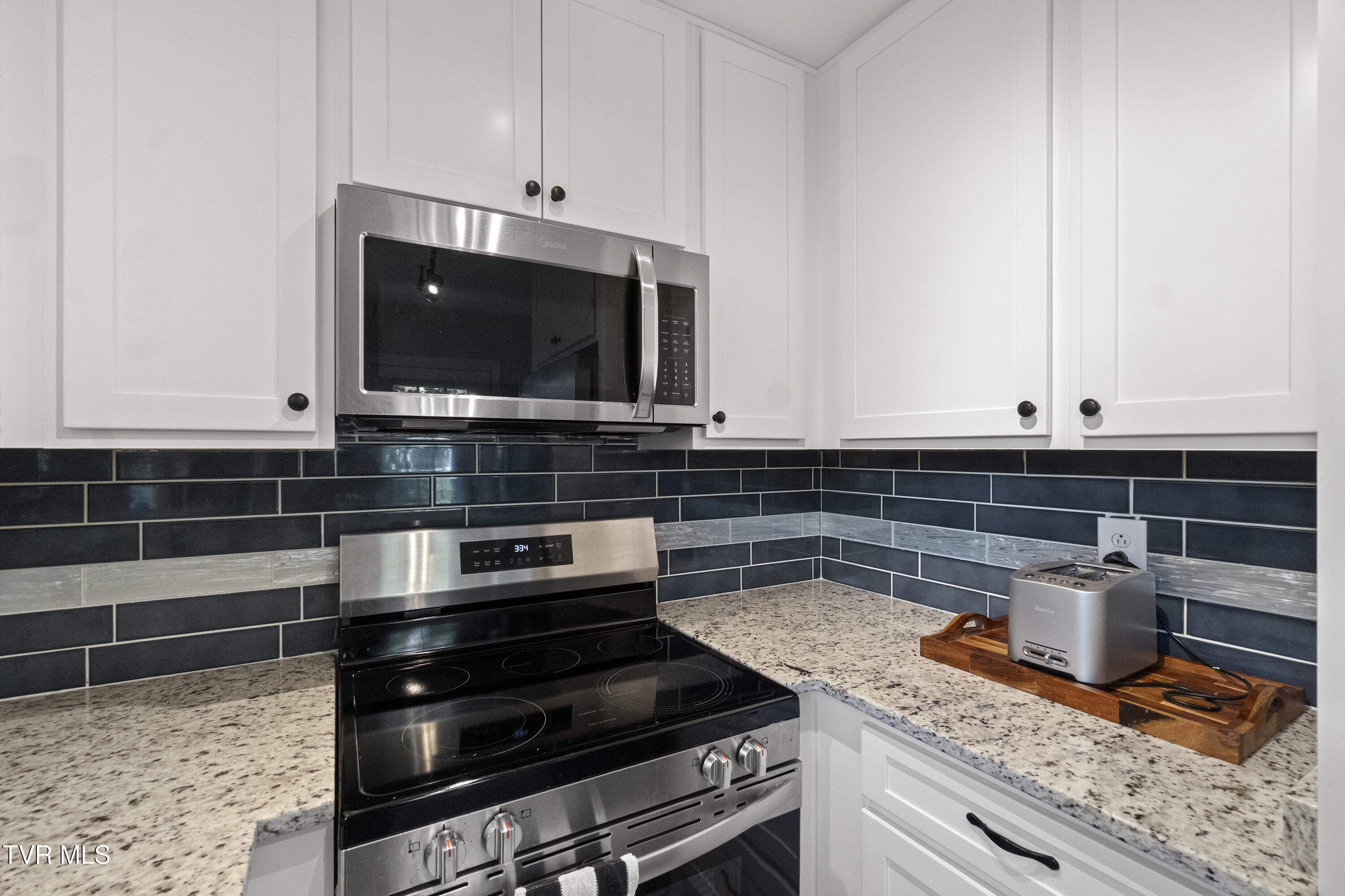 2395 Fodderstack Mountain Loop Greeneville, TN 37745 - Photo 12 of 51 DSC06159