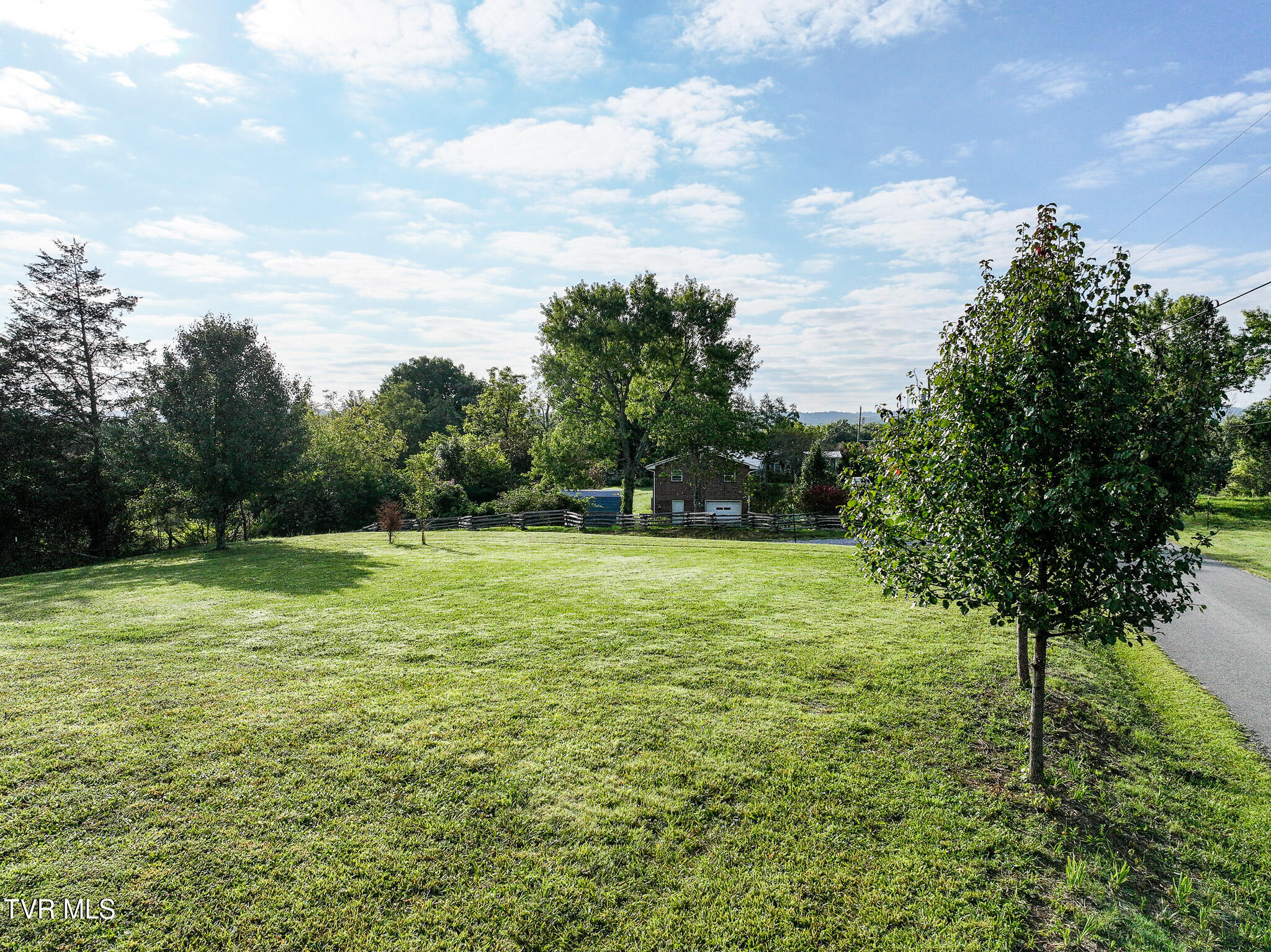 2395 Fodderstack Mountain Loop Greeneville, TN 37745 - Photo 34 of 51 DJI_20250910051828_0903_D