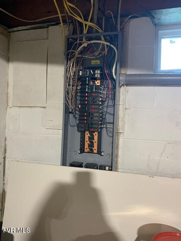 2395 Fodderstack Mountain Loop Greeneville, TN 37745 - Photo 50 of 51 IMG_5080