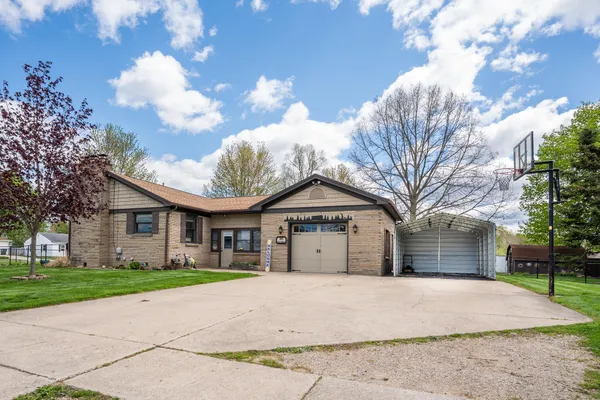 $239,900 | 321 Blake Boulevard, Galesburg, MI 49053
