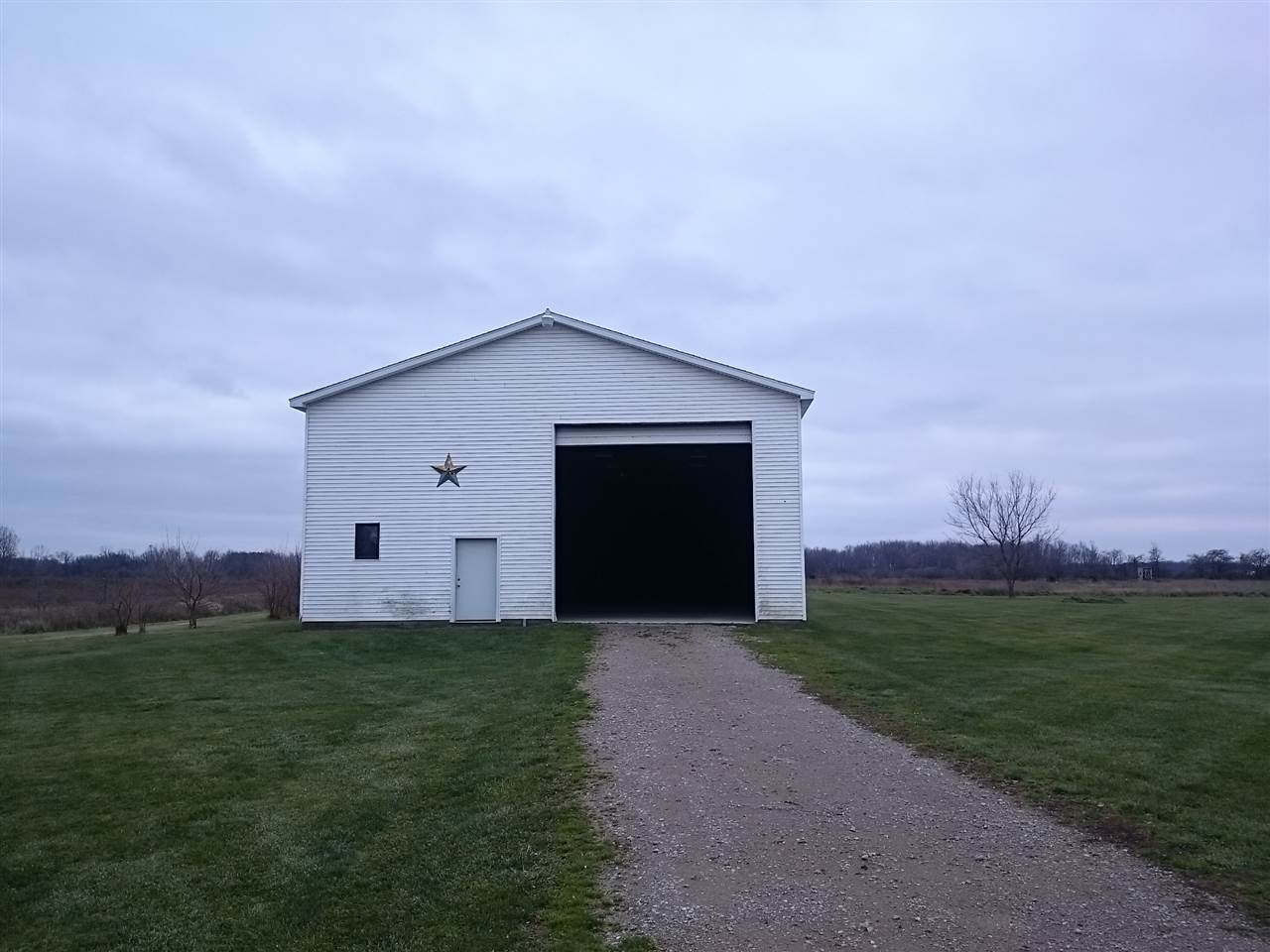 10330 Pittsburg Road Durand, MI 48429 - Photo 50 of 58 31305444-49.JPG