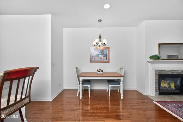 $393,000 | 7 Jordan Point Drive, North Greenbush, NY 12180