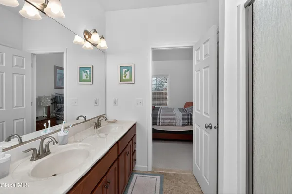 $393,000 | 7 Jordan Point Drive, North Greenbush, NY 12180