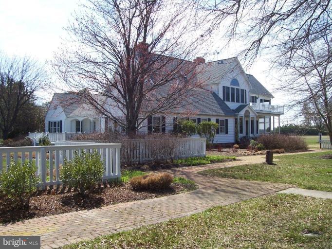 5402 Morris Neck Road Cambridge, MD 21613 - Photo 1 of 30 5BR, 5BA, 5,200+ sf