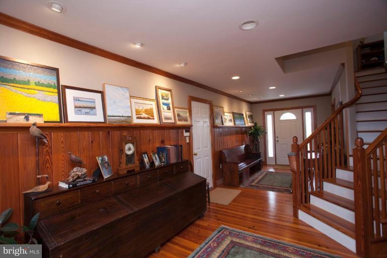 5402 Morris Neck Road Cambridge, MD 21613 - Photo 11 of 30 Main House #2 Foyer