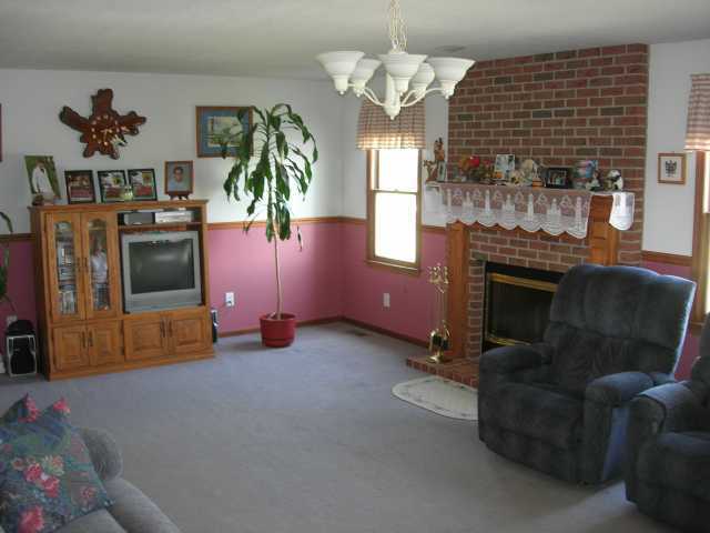 5381 South Section Line Road Delaware, OH 43015 - Photo 2 of 15 Gallery Image 2