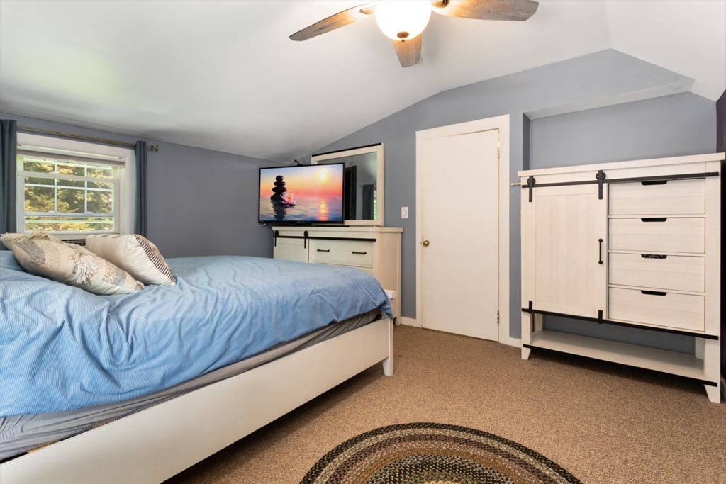 2 Brimbal Avenue Beverly, MA 01915 - Photo 13 of 27