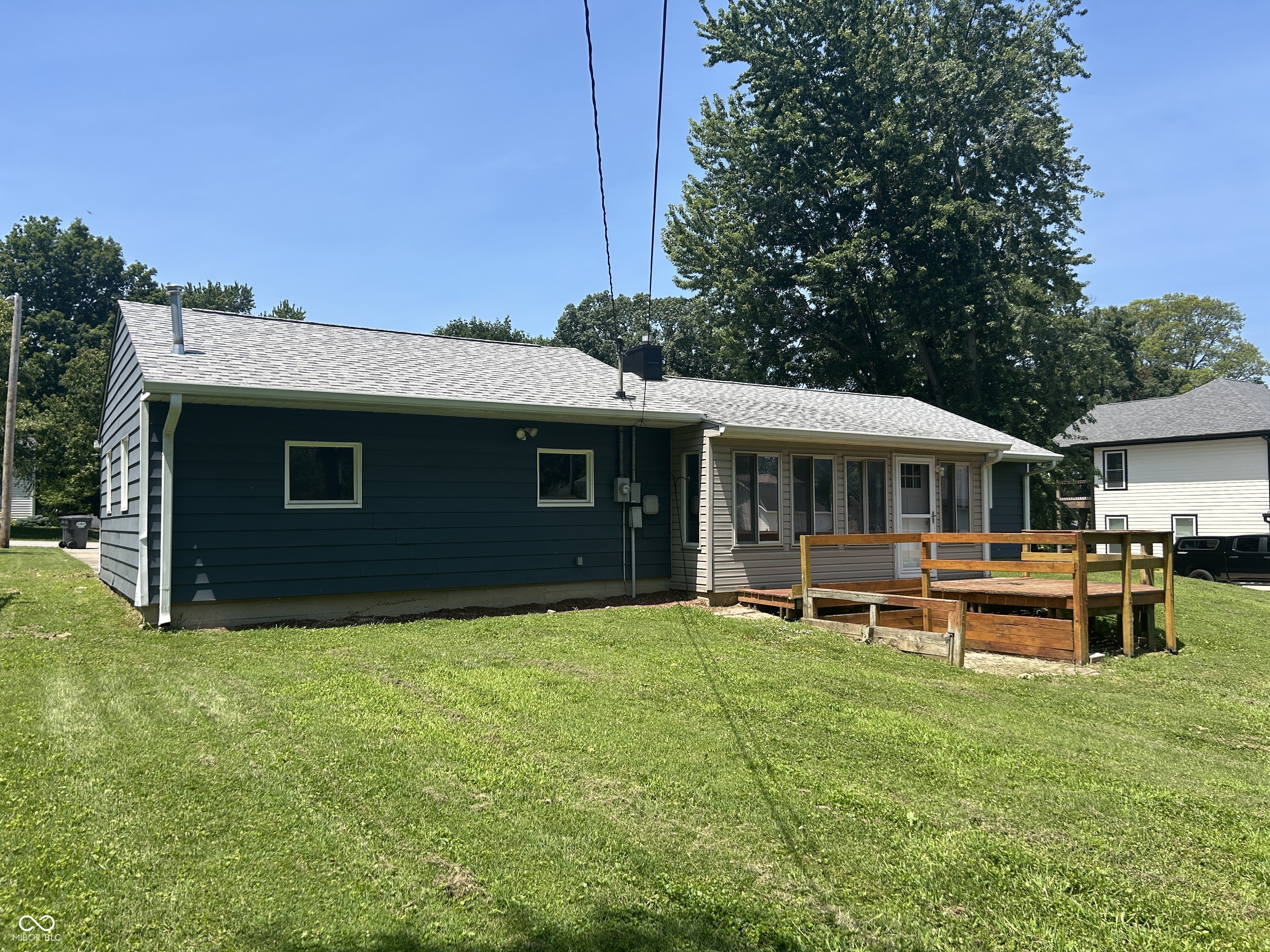 515 South Broadway Street Pendleton, IN 46064 - Photo 17 of 36