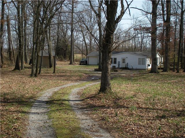 4138 Mt Zion Road Springfield, TN 37172 - Photo 2 of 20