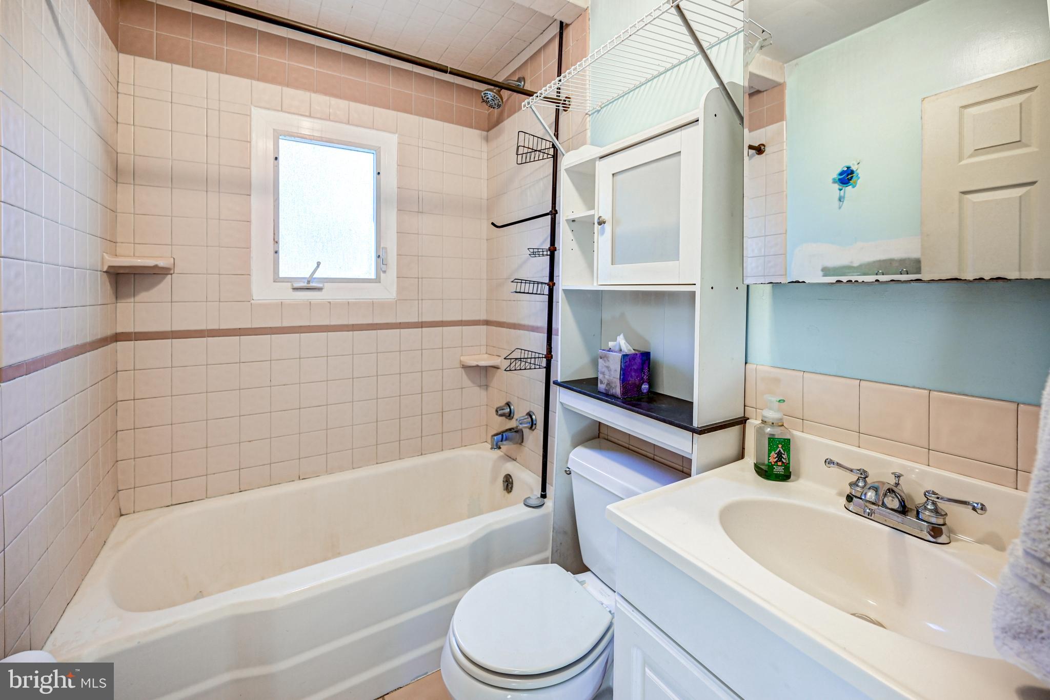 1816 Chesley Road York, PA 17403 - Photo 18 of 31 Gallery Image 18