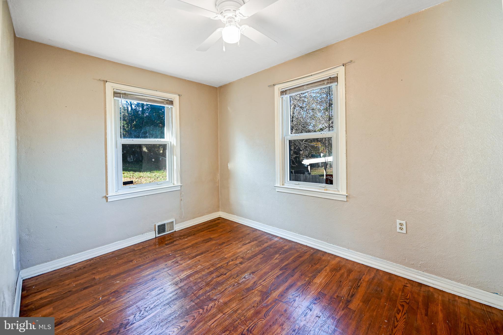 1816 Chesley Road York, PA 17403 - Photo 19 of 31 Gallery Image 19