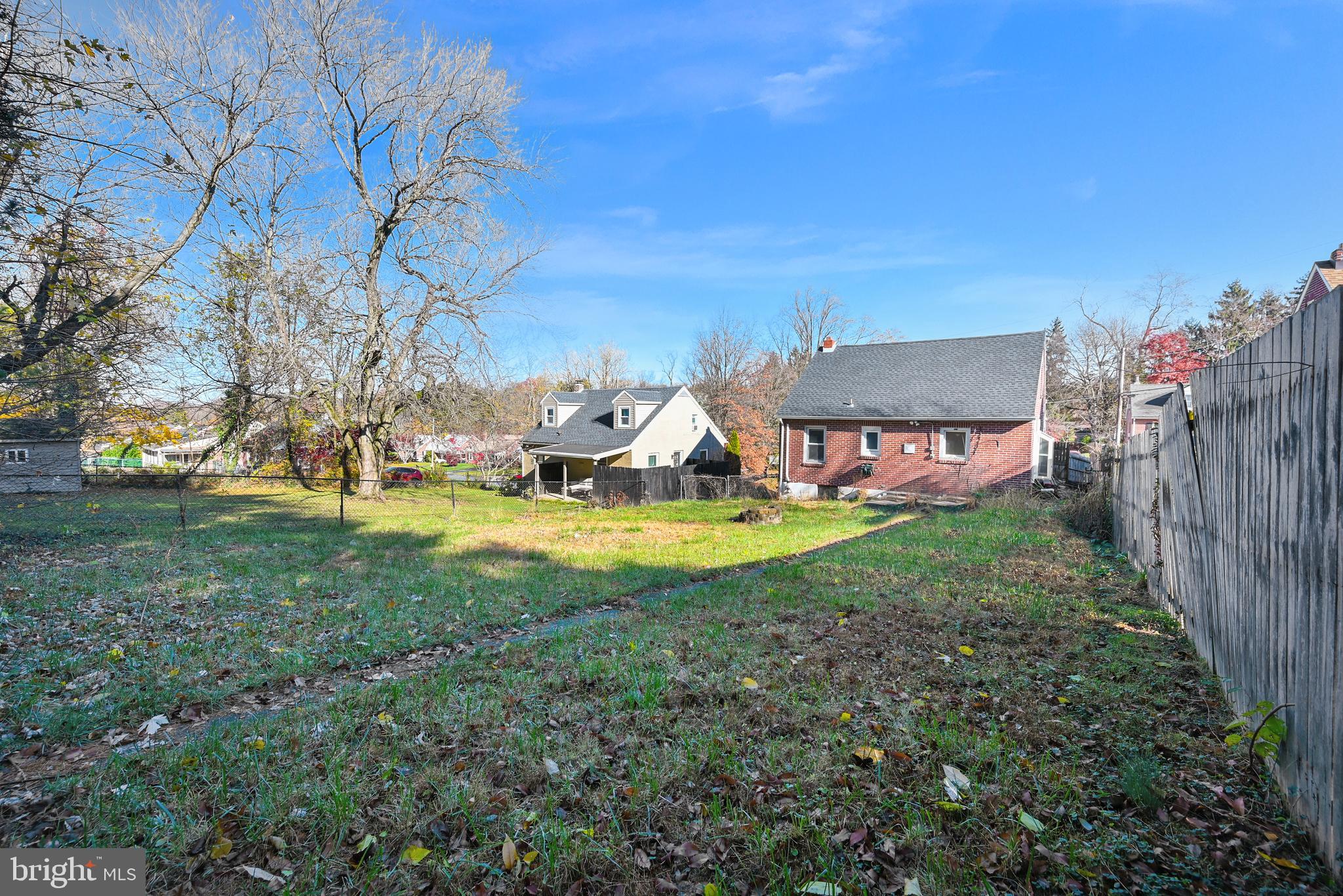 1816 Chesley Road York, PA 17403 - Photo 6 of 31 Gallery Image 6