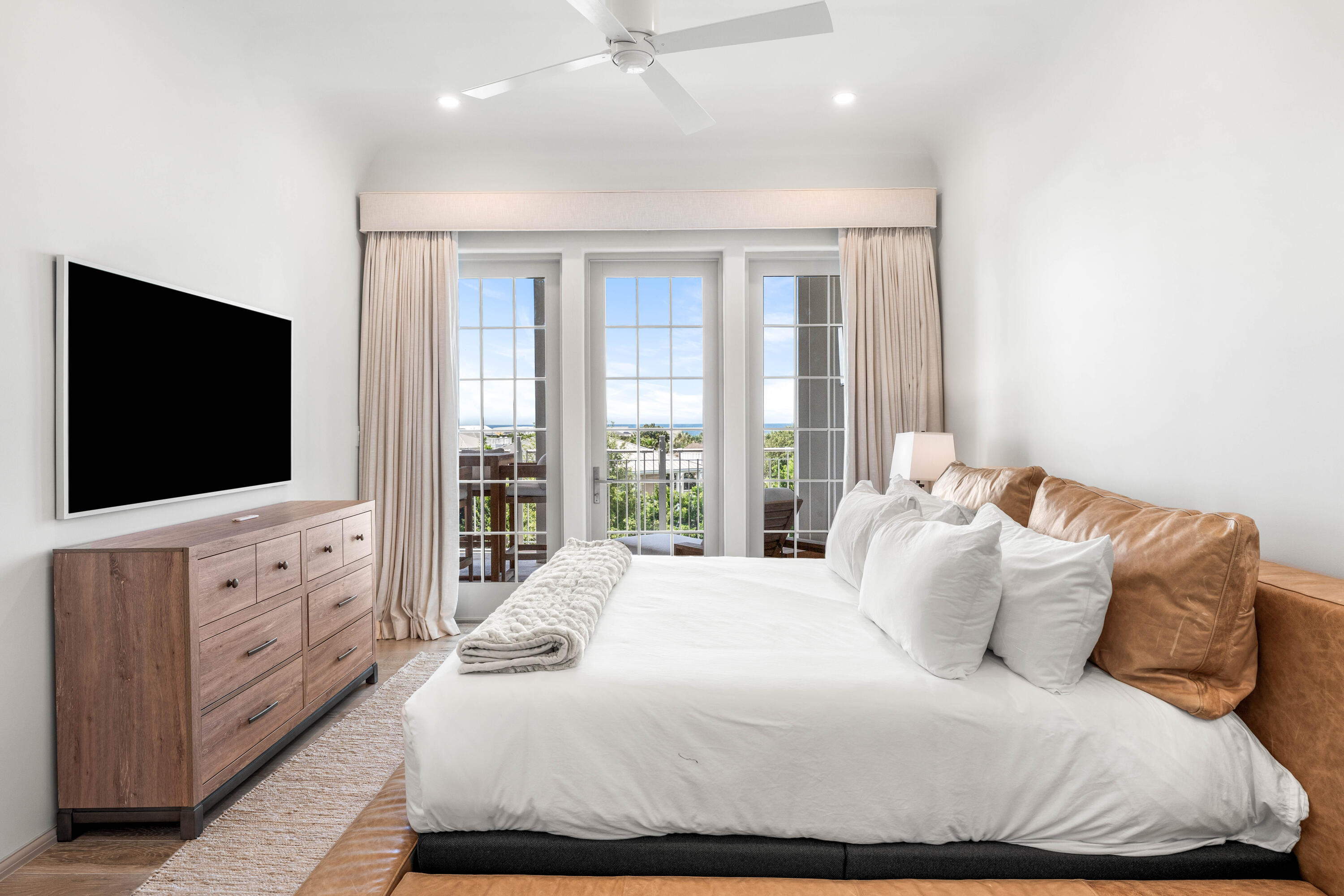 45 West Solaire Way Inlet Beach, Unit 307 Inlet Beach, FL 32461 - Photo 17 of 44 3.2 Kaiya Townhomes #307-25