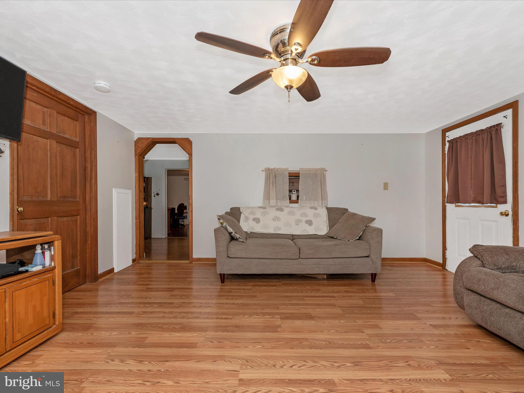 10620 Powell Road Thurmont, MD 21788 - Photo 23 of 50 Family Room